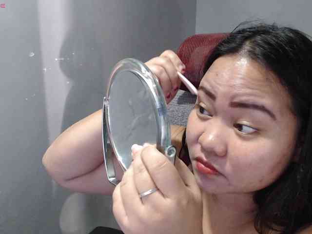 BubbleButtPinay webcam