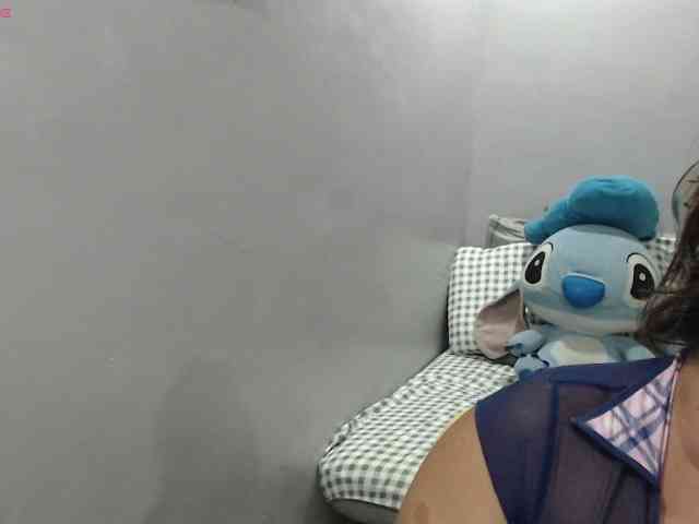 BubbleButtPinay webcam