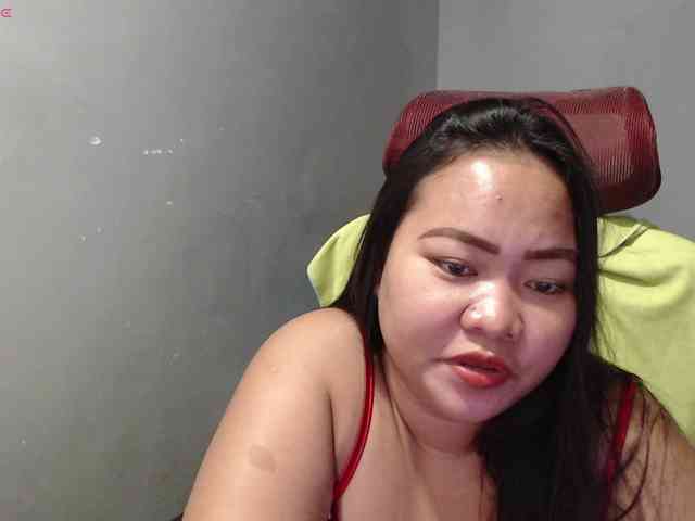 BubbleButtPinay webcam