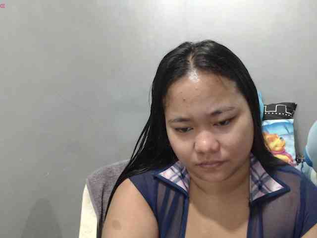 BubbleButtPinay webcam