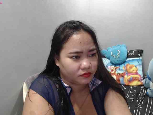 BubbleButtPinay webcam