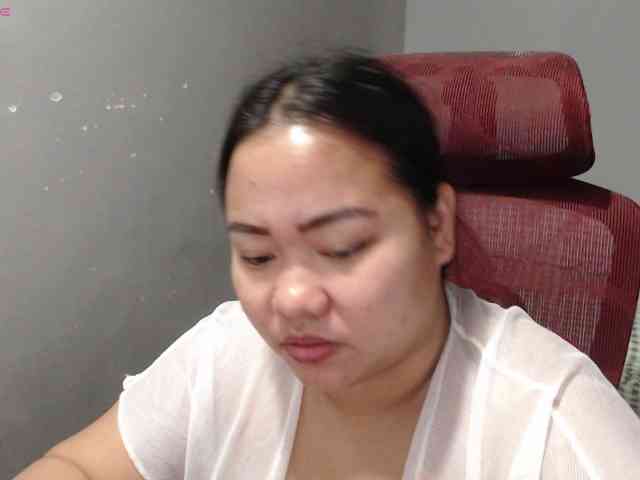 BubbleButtPinay webcam