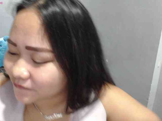 BubbleButtPinay webcam