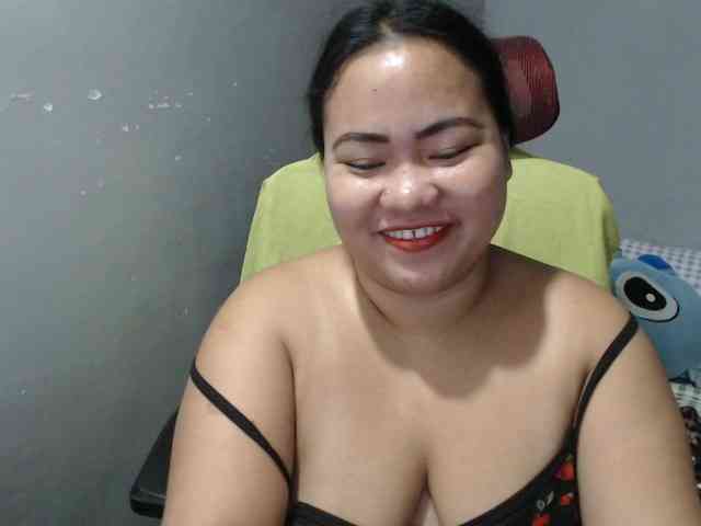 BubbleButtPinay webcam