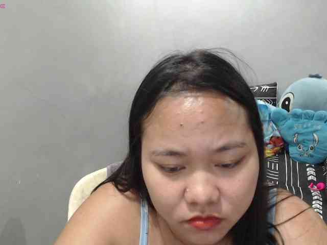 BubbleButtPinay webcam