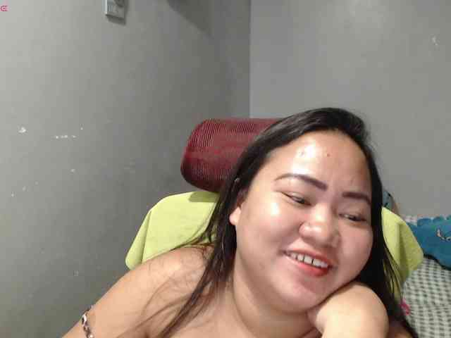 BubbleButtPinay webcam