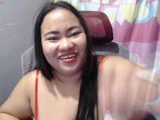 BubbleButtPinay webcam