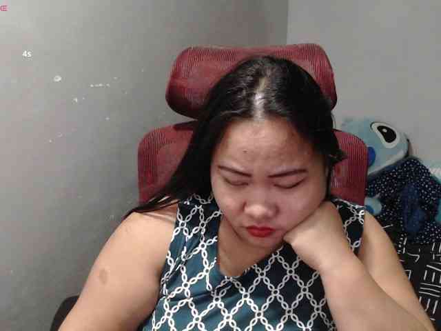 BubbleButtPinay webcam