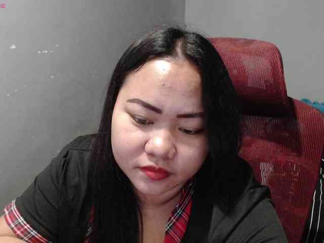 BubbleButtPinay webcam