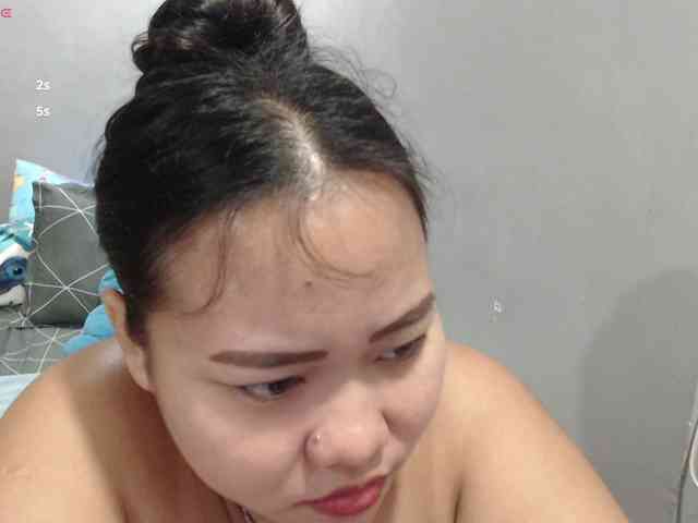 BubbleButtPinay webcam