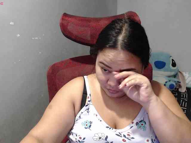 BubbleButtPinay webcam