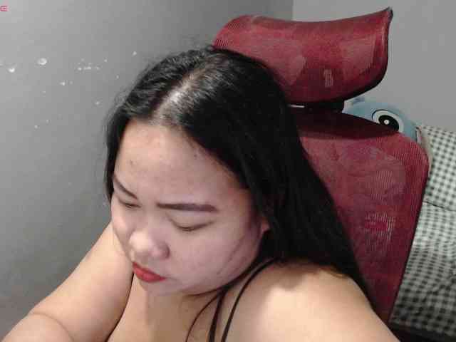 BubbleButtPinay webcam