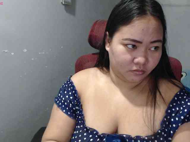 BubbleButtPinay webcam
