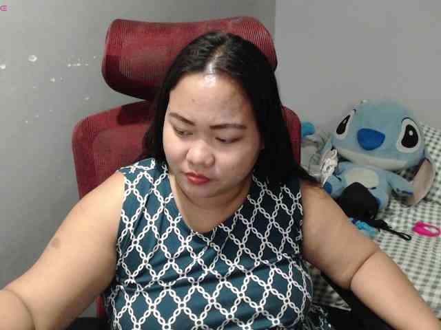 BubbleButtPinay webcam