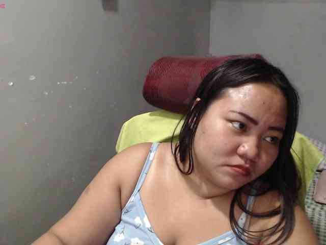 BubbleButtPinay webcam