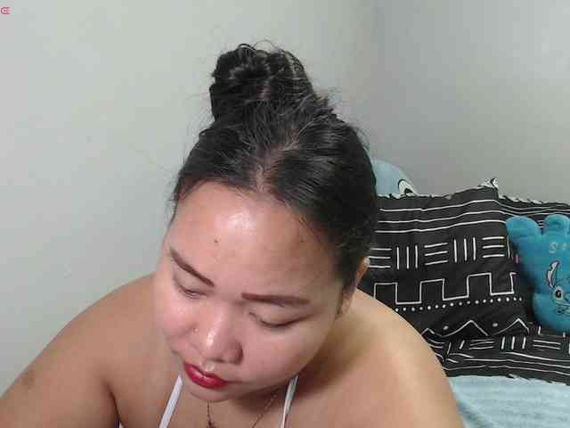 BubbleButtPinay webcam