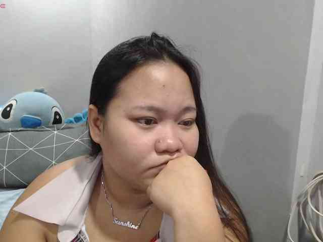 BubbleButtPinay webcam