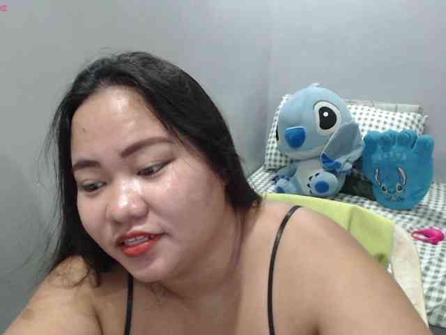 BubbleButtPinay webcam