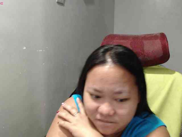 BubbleButtPinay webcam