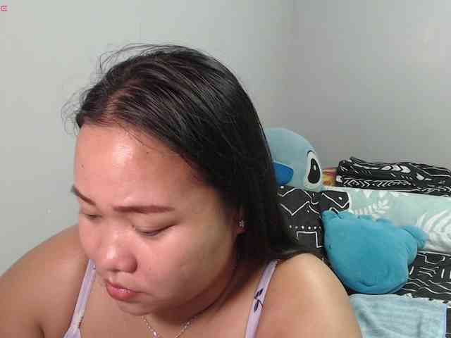 BubbleButtPinay webcam