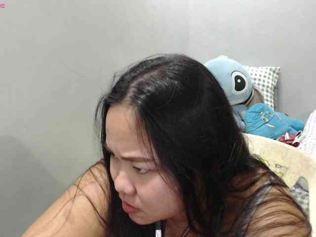 BubbleButtPinay webcam