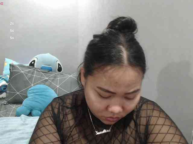 BubbleButtPinay webcam