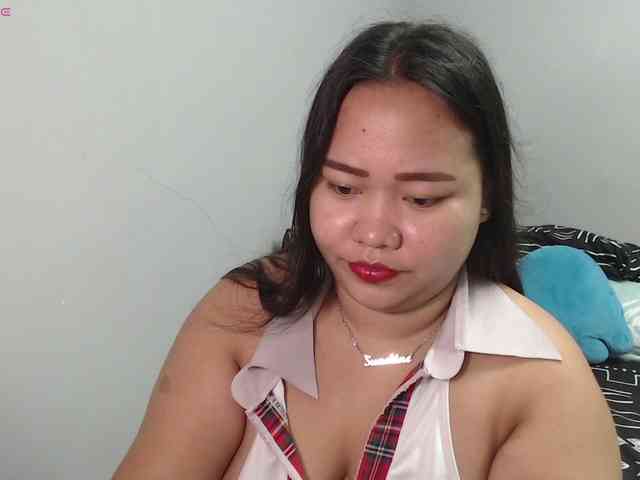 BubbleButtPinay webcam