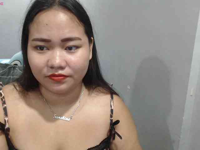 BubbleButtPinay webcam