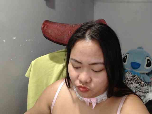 BubbleButtPinay webcam