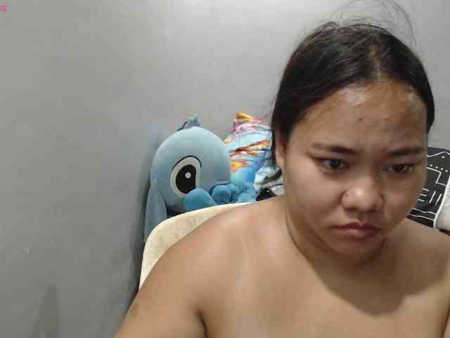 BubbleButtPinay webcam