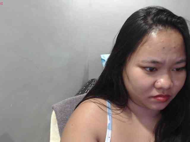 BubbleButtPinay webcam