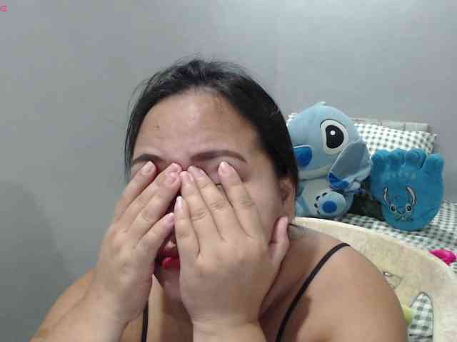BubbleButtPinay webcam