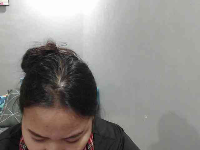 BubbleButtPinay webcam
