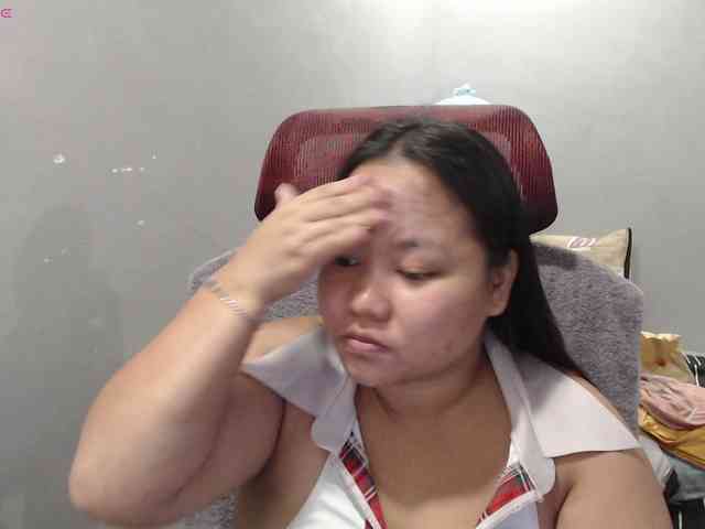 BubbleButtPinay webcam