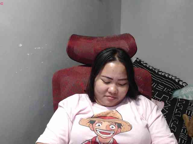 BubbleButtPinay webcam