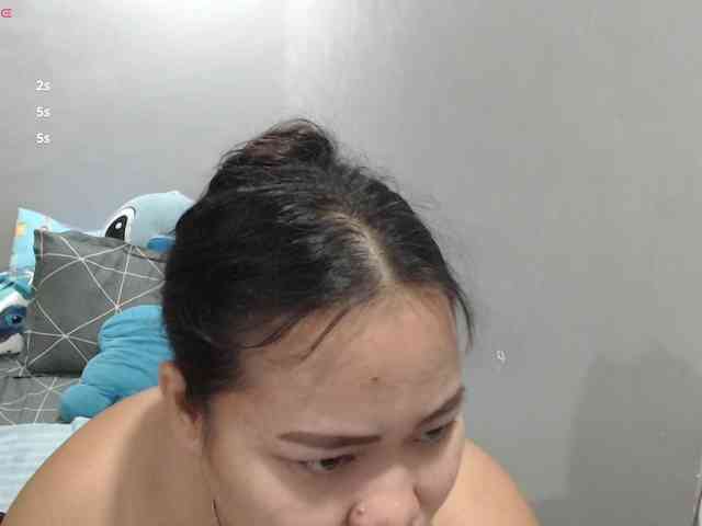 BubbleButtPinay webcam