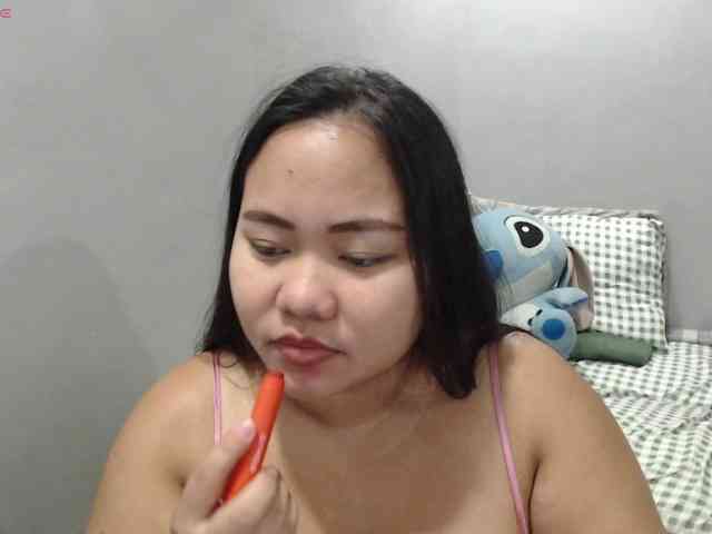 BubbleButtPinay webcam