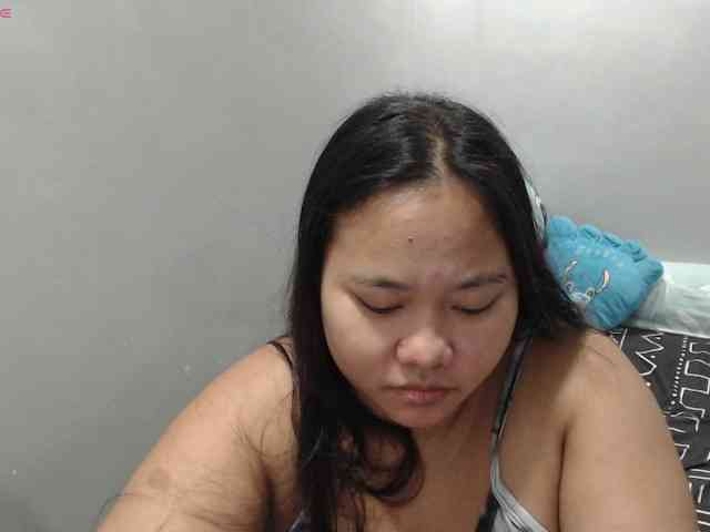 BubbleButtPinay webcam