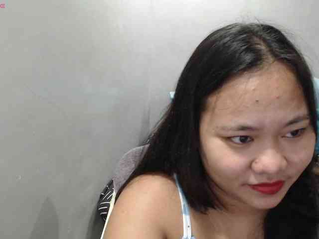 BubbleButtPinay webcam