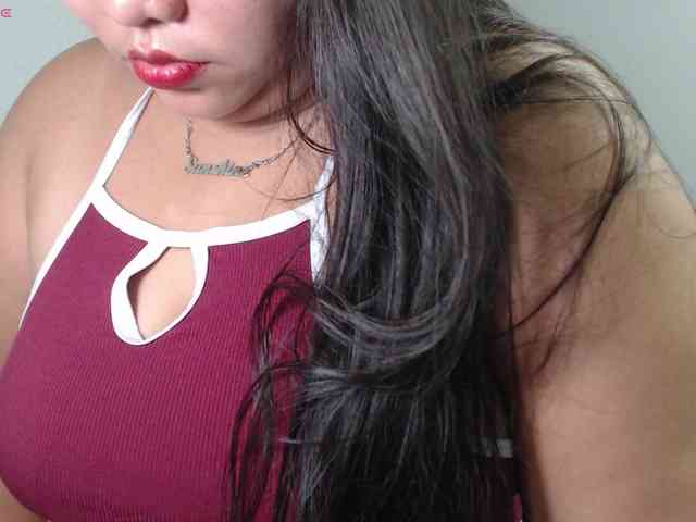 BubbleButtPinay webcam