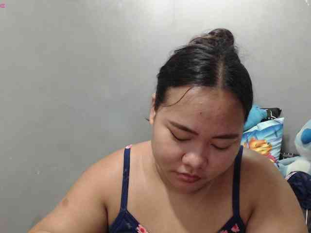 BubbleButtPinay webcam