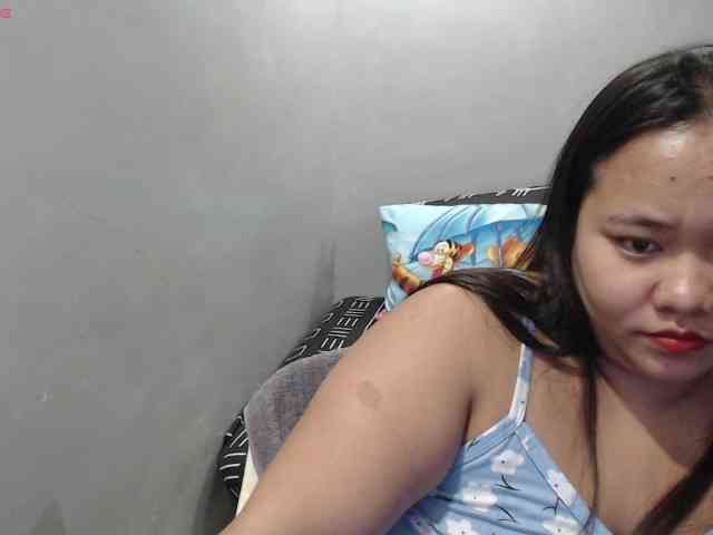 BubbleButtPinay webcam