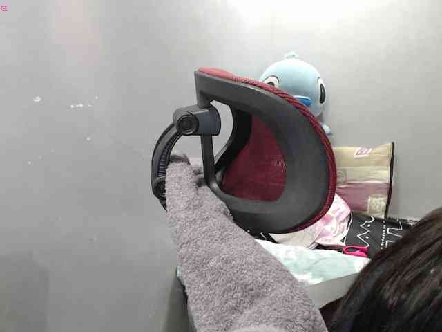 BubbleButtPinay webcam