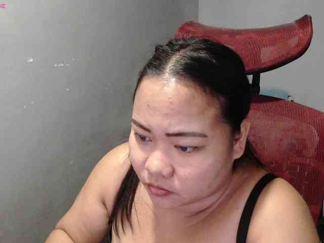 BubbleButtPinay webcam