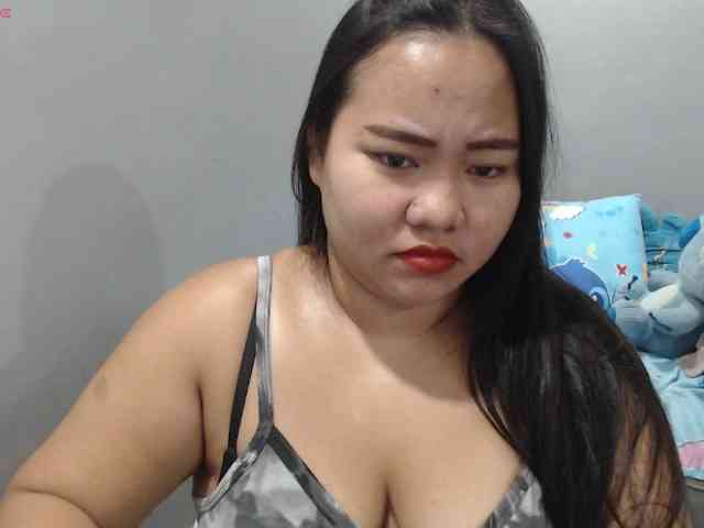 BubbleButtPinay webcam