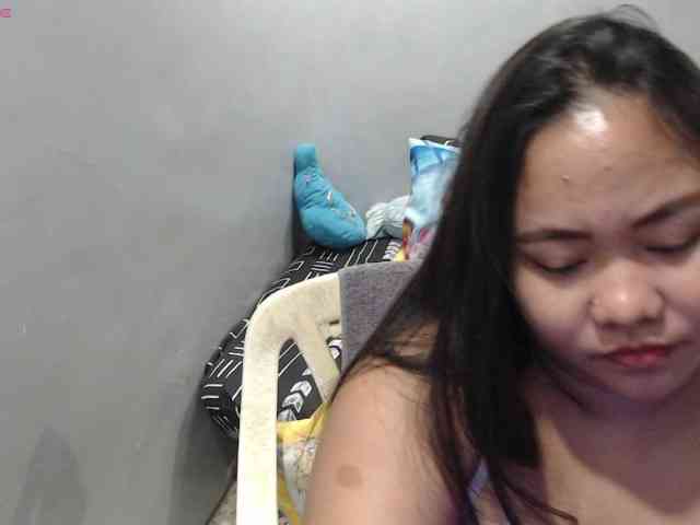 BubbleButtPinay webcam