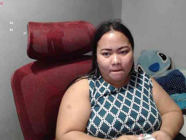 BubbleButtPinay webcam