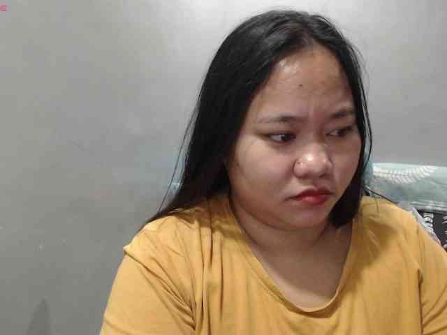 BubbleButtPinay webcam