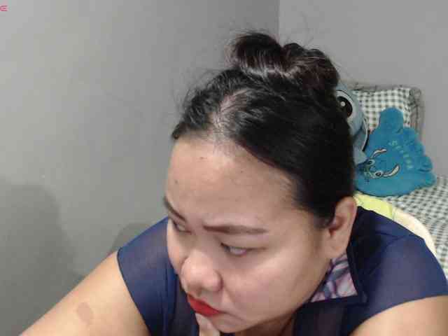 BubbleButtPinay webcam