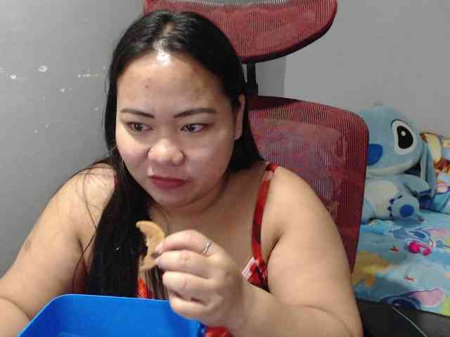 BubbleButtPinay webcam